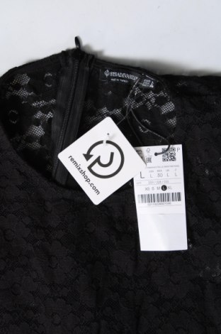 Tricou de damă Stradivarius, Mărime L, Culoare Negru, Preț 31,99 Lei