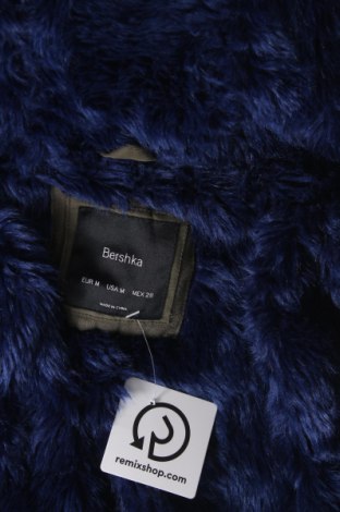 Дамско яке Bershka, Размер M, Цвят Зелен, Цена 25,99 лв.