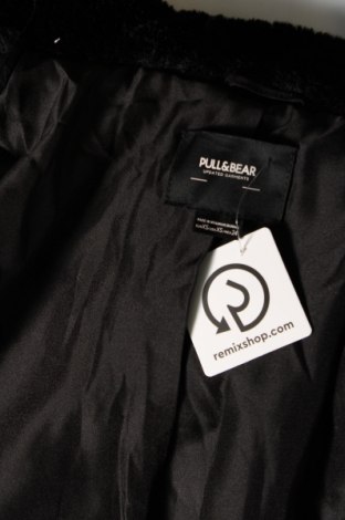 Kurtka damska Pull&Bear, Rozmiar XS, Kolor Czarny, Cena 185,79 zł