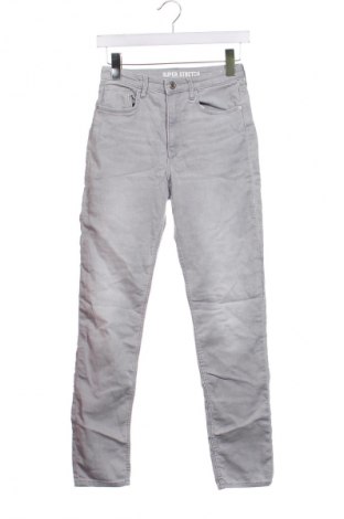 Kinderjeans H&M, Größe 13-14y/ 164-168 cm, Farbe Grau, Preis € 5,49