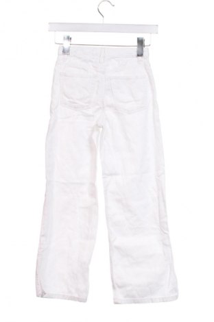 Kinderjeans H&M, Größe 8-9y/ 134-140 cm, Farbe Weiß, Preis 9,99 €