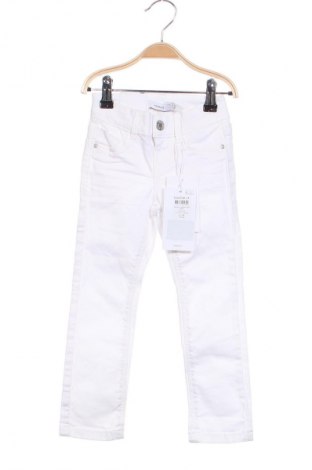 Kinderjeans Name It, Größe 3-4y/ 104-110 cm, Farbe Weiß, Preis 9,99 €