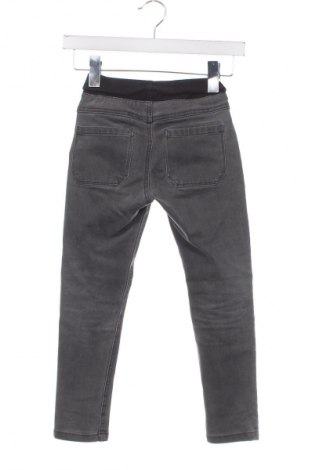 Kinderjeans Pepco, Größe 6-7y/ 122-128 cm, Farbe Grau, Preis 9,99 €