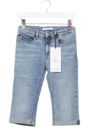 Dětské krátké kalhoty  Calvin Klein Jeans, Velikost 15-18y/ 170-176 cm, Barva Modrá, Cena  1 039,00 Kč