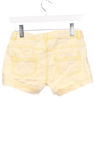 Kinder Shorts Charles Vogele, Größe 11-12y/ 152-158 cm, Farbe Gelb, Preis € 4,99