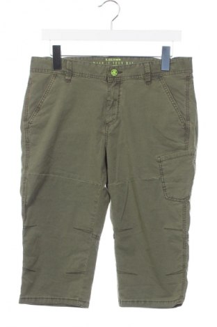 Kinder Shorts S.Oliver, Größe 8-9y/ 134-140 cm, Farbe Grün, Preis 7,99 €