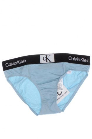 Детско бельо Calvin Klein, Размер 10-11y/ 146-152 см, Цвят Син, Цена 14,99 лв.