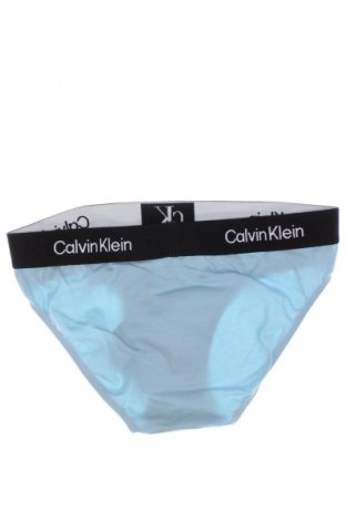 Детско бельо Calvin Klein, Размер 10-11y/ 146-152 см, Цвят Син, Цена 14,99 лв.