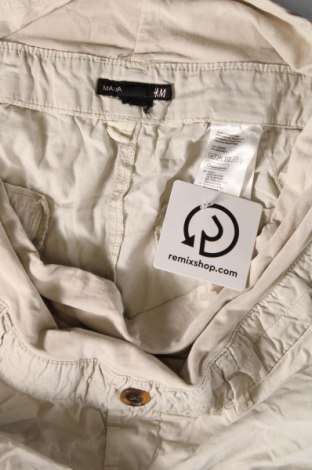 Pantaloni scurți pentru gravide H&M Mama, Mărime L, Culoare Bej, Preț 20,99 Lei