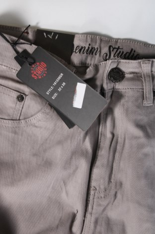 Ανδρικό τζίν Denim Studio, Μέγεθος M, Χρώμα Γκρί, Τιμή 6,99 €