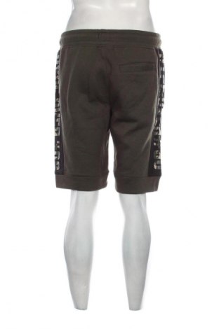 Herren Shorts Chapter, Größe M, Farbe Grün, Preis 9,99 €