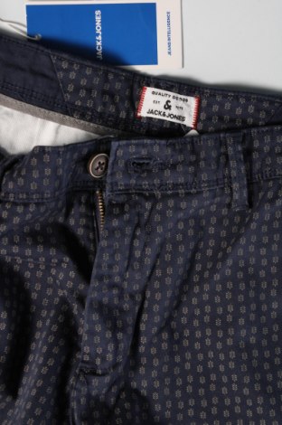 Pantaloni scurți de bărbați Jack & Jones, Mărime M, Culoare Albastru, Preț 81,99 Lei