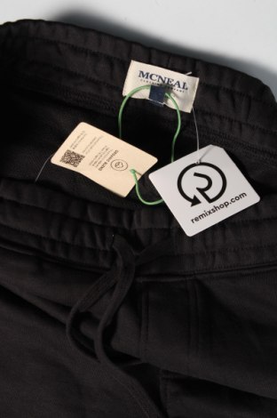 Pantaloni scurți de bărbați McNeal, Mărime M, Culoare Negru, Preț 203,99 Lei