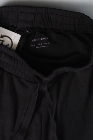 Pantaloni scurți de bărbați Oysho, Mărime S, Culoare Negru, Preț 82,49 Lei