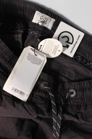 Pantaloni scurți de bărbați Q/S by S.Oliver, Mărime M, Culoare Gri, Preț 142,99 Lei