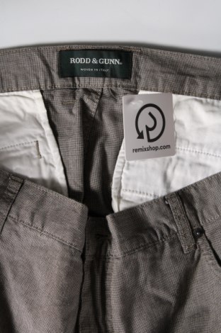 Pantaloni scurți de bărbați Rodd & Gunn, Mărime L, Culoare Gri, Preț 74,99 Lei