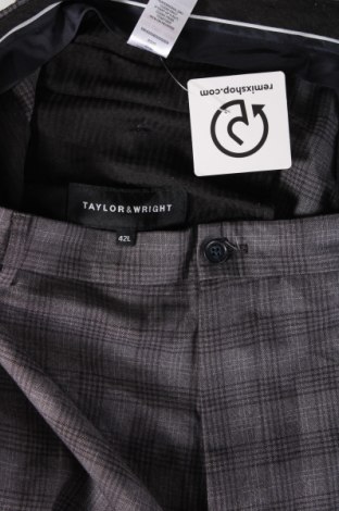 Pantaloni de bărbați Taylor & Wright, Mărime XXL, Culoare Gri, Preț 32,99 Lei