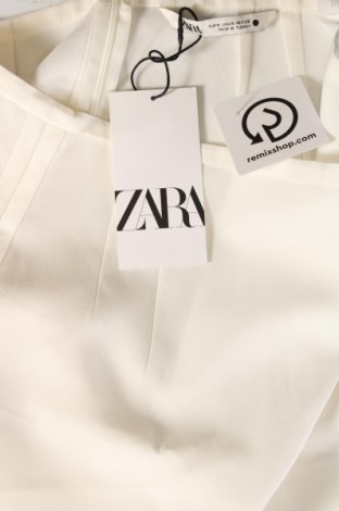 Пола Zara, Размер S, Цвят Бял, Цена 44,54 лв.