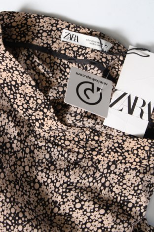 Пола Zara, Размер S, Цвят Бежов, Цена 43,99 лв.