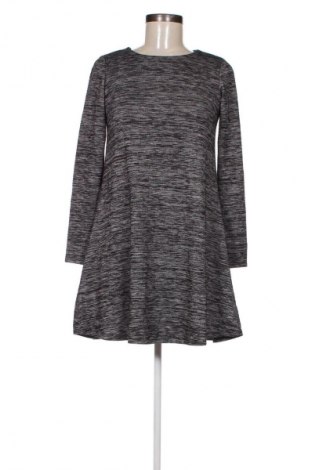 Kleid, Größe M, Farbe Grau, Preis 6,49 €