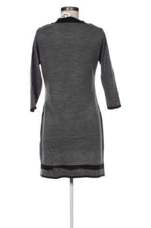 Kleid, Größe M, Farbe Grau, Preis € 7,99