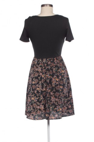 Rochie, Mărime S, Culoare Multicolor, Preț 52,99 Lei