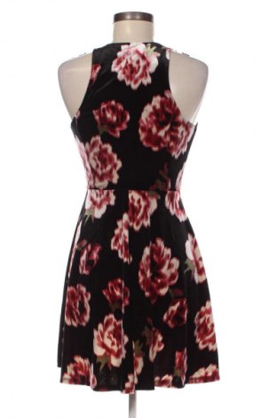 Rochie Abercrombie & Fitch, Mărime M, Culoare Multicolor, Preț 135,99 Lei