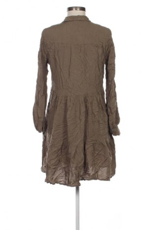 Kleid Amisu, Größe S, Farbe Grün, Preis € 4,99