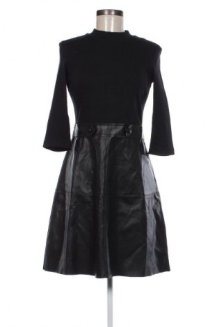 Kleid Apart, Größe M, Farbe Schwarz, Preis 76,68 €