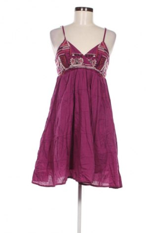 Kleid Attrattivo, Größe XL, Farbe Lila, Preis 16,99 €