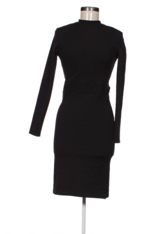 Kleid Bershka, Größe S, Farbe Schwarz, Preis 7,79 €