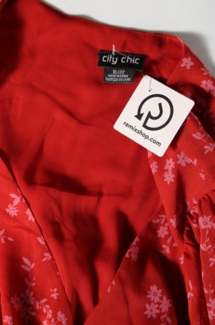 Kleid City Chic, Größe XL, Farbe Mehrfarbig, Preis 20,29 €