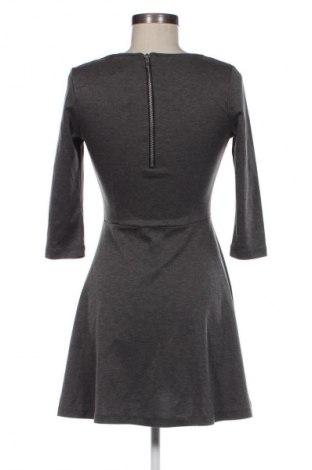 Kleid Fb Sister, Größe S, Farbe Grau, Preis € 5,99