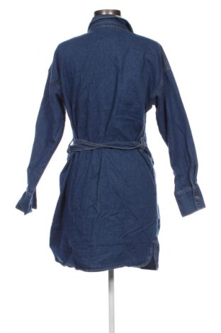 Kleid George, Größe M, Farbe Blau, Preis 32,29 €