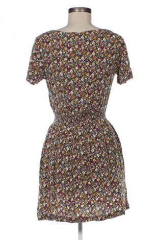 Rochie H&M, Mărime S, Culoare Multicolor, Preț 33,99 Lei