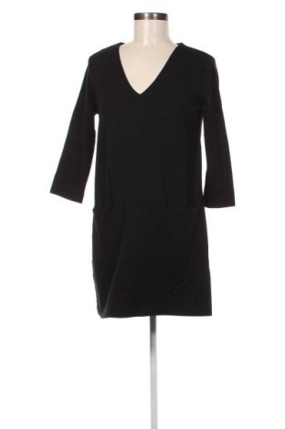 Rochie H&M, Mărime S, Culoare Negru, Preț 21,99 Lei