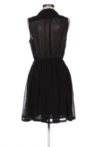 Rochie H&M, Mărime M, Culoare Negru, Preț 22,99 Lei