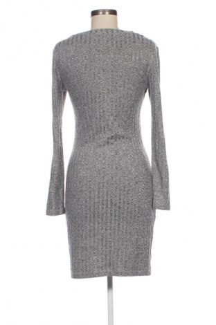 Kleid H&M Divided, Größe M, Farbe Grau, Preis € 7,49