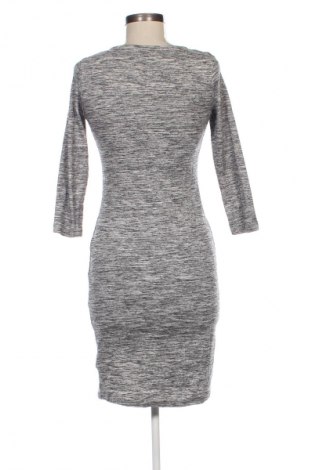 Kleid H&M L.O.G.G., Größe S, Farbe Grau, Preis 3,99 €