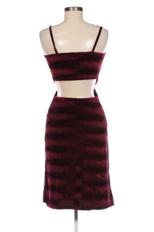 Kleid Jennyfer, Größe S, Farbe Rot, Preis 6,49 €