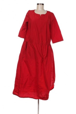 Kleid Katharina Hovman, Größe M, Farbe Rot, Preis 57,29 €