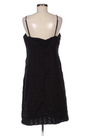 Kleid Marks & Spencer, Größe XL, Farbe Schwarz, Preis 10,52 €