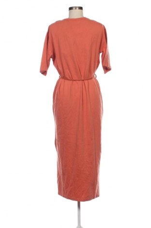 Kleid Minimum, Größe M, Farbe Orange, Preis € 29,49