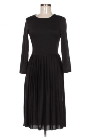 Kleid NA-KD, Größe M, Farbe Schwarz, Preis 16,99 €