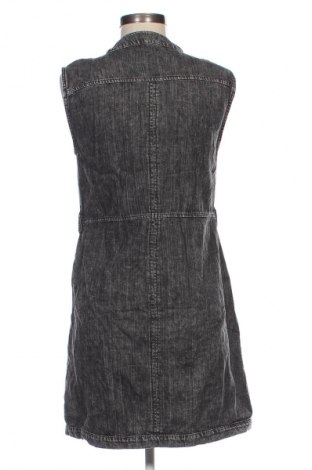 Kleid Noisy May, Größe S, Farbe Grau, Preis 10,49 €