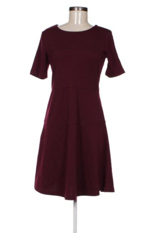 Kleid Oviesse, Größe M, Farbe Rot, Preis 9,99 €