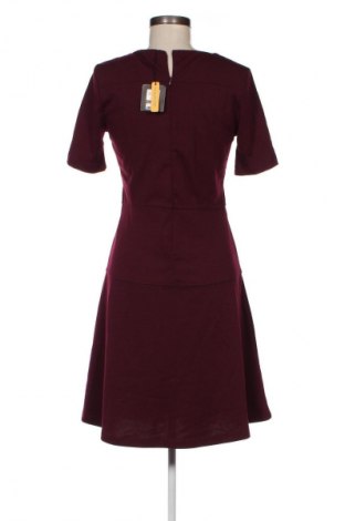 Kleid Oviesse, Größe M, Farbe Rot, Preis 8,49 €