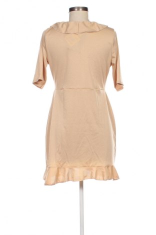 Kleid Pretty Little Thing, Größe L, Farbe Beige, Preis € 8,49