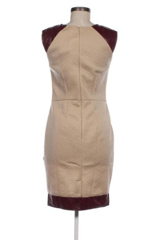 Kleid Soleil, Größe M, Farbe Beige, Preis 22,49 €