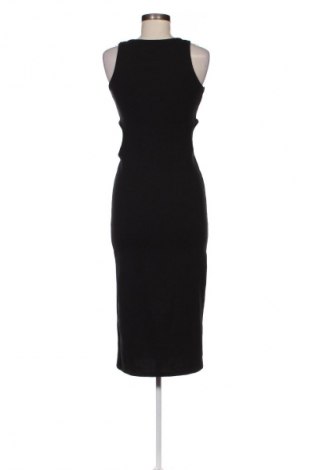 Kleid Stradivarius, Größe L, Farbe Schwarz, Preis 18,99 €